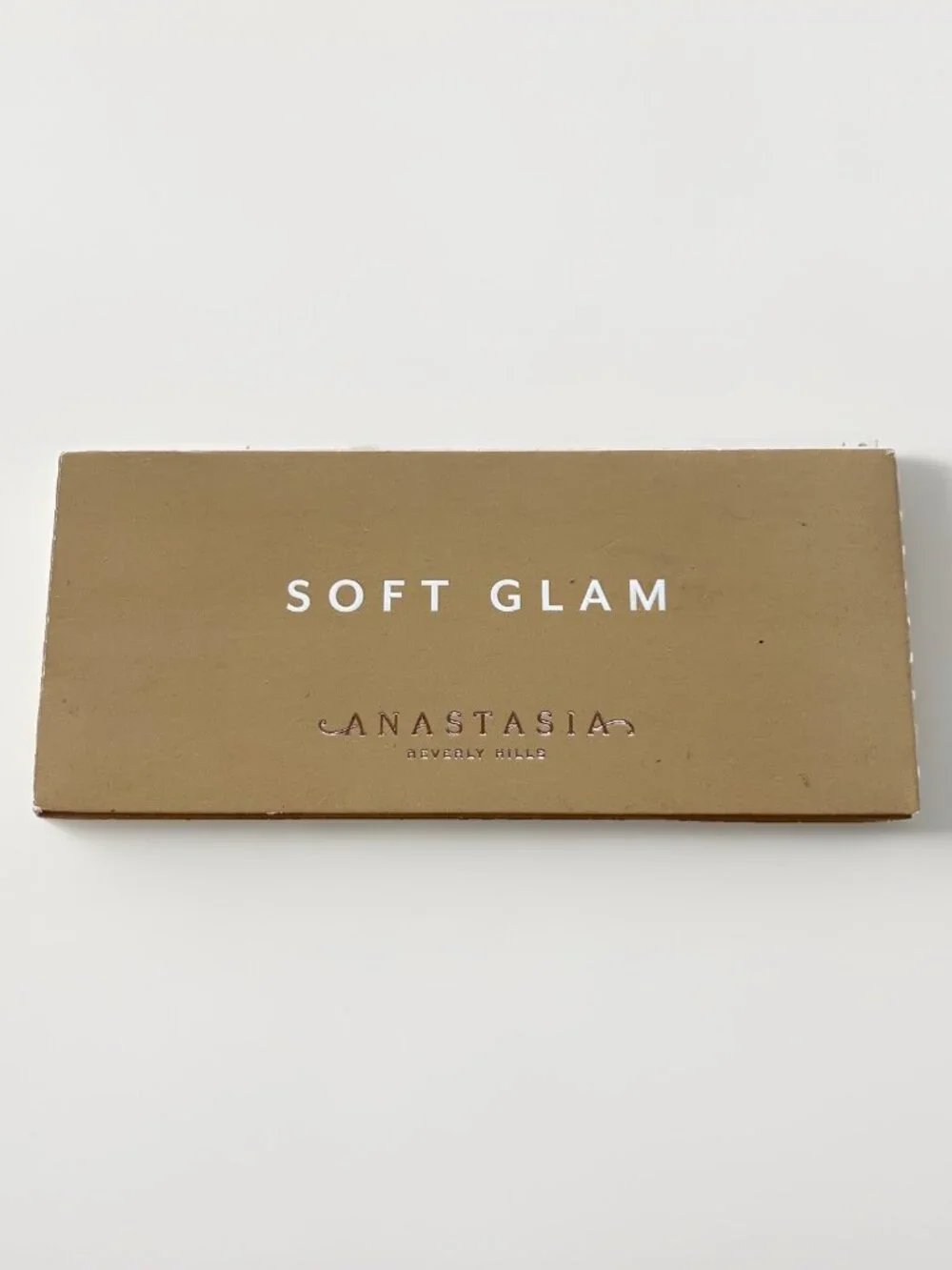 Anastasia Beverly Hills – Soft Glam Eyeshadow Palette ABH